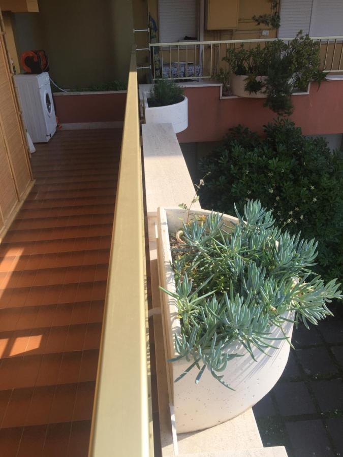 A Due Passi Dal Mare Apartment Vallecrosia Luaran gambar